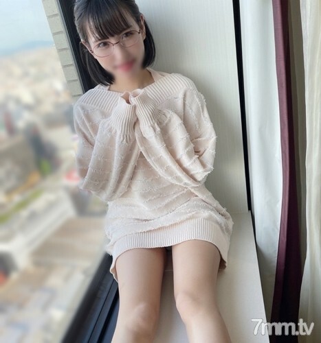现在才减1000pt！ 【无个人拍摄，奇迹般的外貌美，海滩〇波十分相似】终于和Eimi-chan，一个只有在这里才能看到的神美！我也想要好心情！自己上去，在女人的最佳姿势和上帝科技贝拉精液里面射精