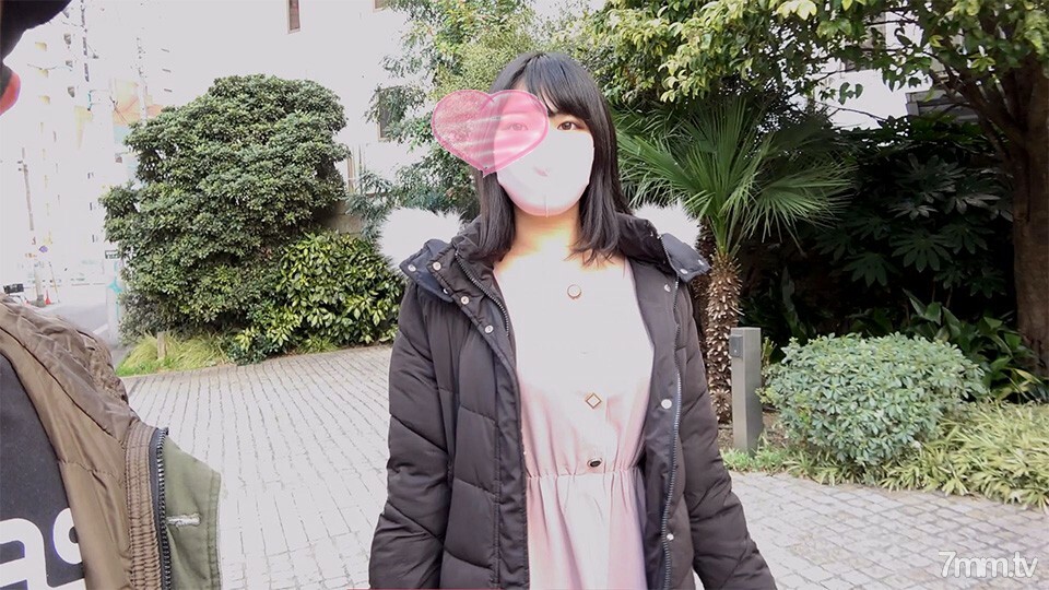 【不】看来，她是想和一个清醒的土豆女大学生，一个20岁的鞭鞭体，一个大叔发生性关系。 【个人拍摄】