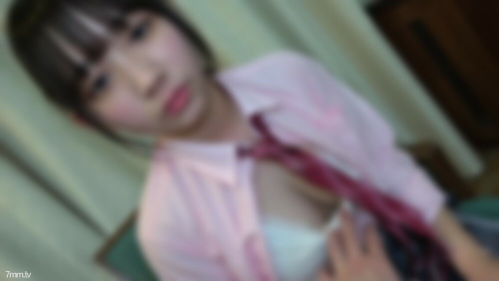[* 某偶像团体研究生] 活跃学生的F罩杯极品美少女。太美的五官和湿润的眼睛，压倒观者的F罩杯美巨乳肉欲摇曳。她无辜的脸上大量浓稠的精液让她泪流满面。 FC2-PPV-2805736