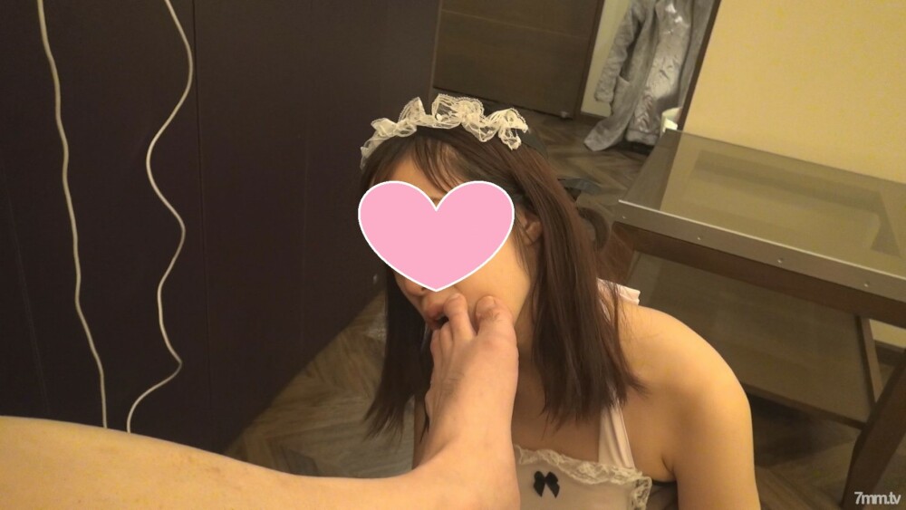 FC2-PPV-1289218【个人拍摄】正脸/阴阳女友Chiemi（22岁）身着情色女仆服舔全身/我尝试做大公鸡生阴道射液www/