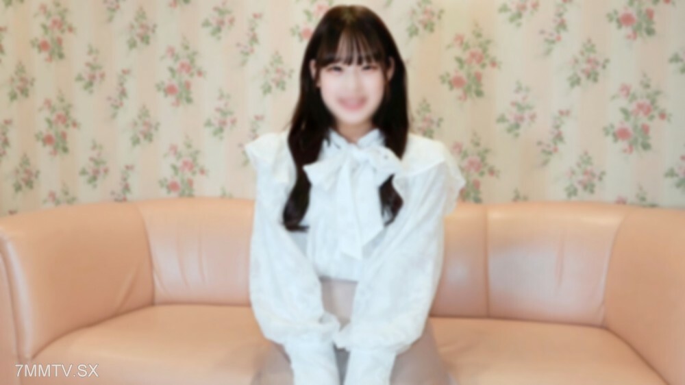 [Un]今年的佳人运已经完成了！仿洁、真律、淫荡♡流、口水顽皮口交！经过过度训练的柔韧身体，大量中出！ *高品质无框版 