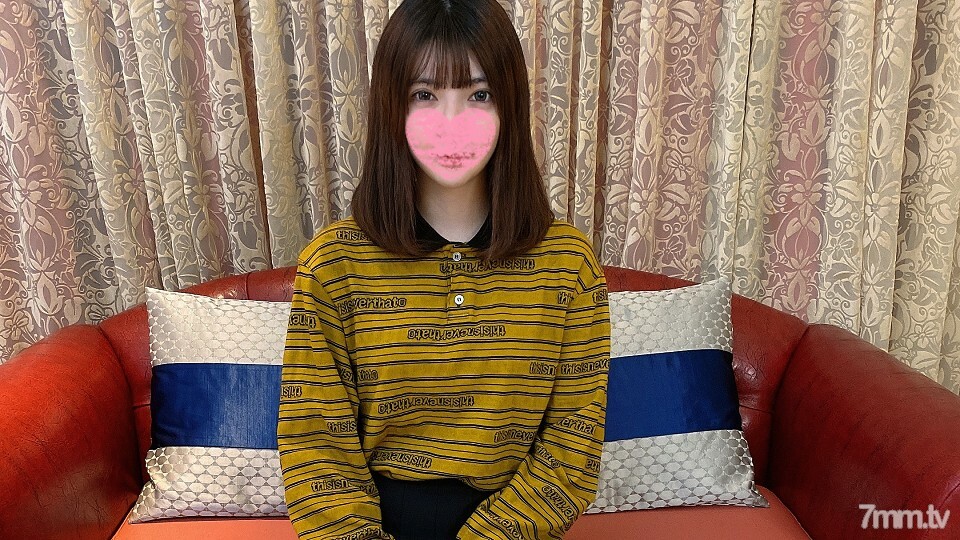 * 未经授权的销售。 20 岁白皙美丽的乳房像一个法国人的一半。虽然它是盐相容的，但插入公鸡后，浸湿的猫反应强烈，并进行了大量的阴道射精。