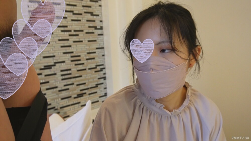 敏感的女大学生Marin-chan有大量的原始性爱和中出！