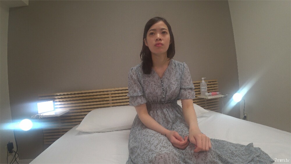 [个人拍摄] ♀ 206 女大学生我 ◯ -chan 19 岁第 8 位肮脏的性奴隶，由于在 AV 拍摄中意外怀孕◯，在 ◯ 之后的超然危险日再次被怀孕并接种了真正的阴道暨射精！ （哈哈）