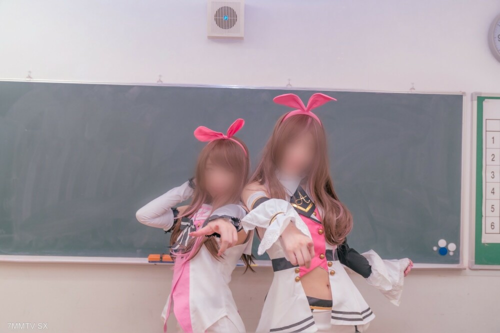 无伤害 x 2 业馀水平重击的梦想体验。女方也不接受，衣服被脱掉*全身暴露中出