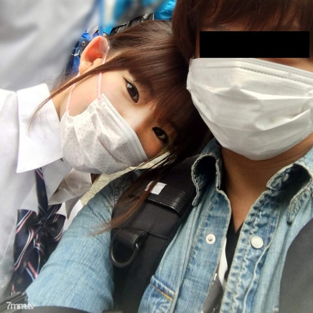 [作为情侣出现]惊人的美女巨乳制服K学生在她的男朋友面前○里面<业馀> *有评论特权