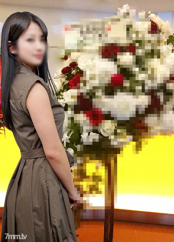 【舞台女优】【立即删除全身秃头】来自童星高挑细长黑发美少女发售前泄露绝密数据！原始阴道射精深入子宫并颤抖 [高质量 DL]