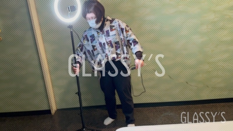 #19 给新手员工的中出和口交│GLASSY'S