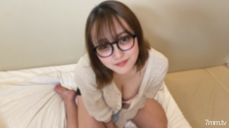 连续 3 次阴道射精在 G 杯的敏感身体中充分摇晃！ ！！可爱的脸蛋被电马和健太郎扭曲了！ FC2-PPV-2866451