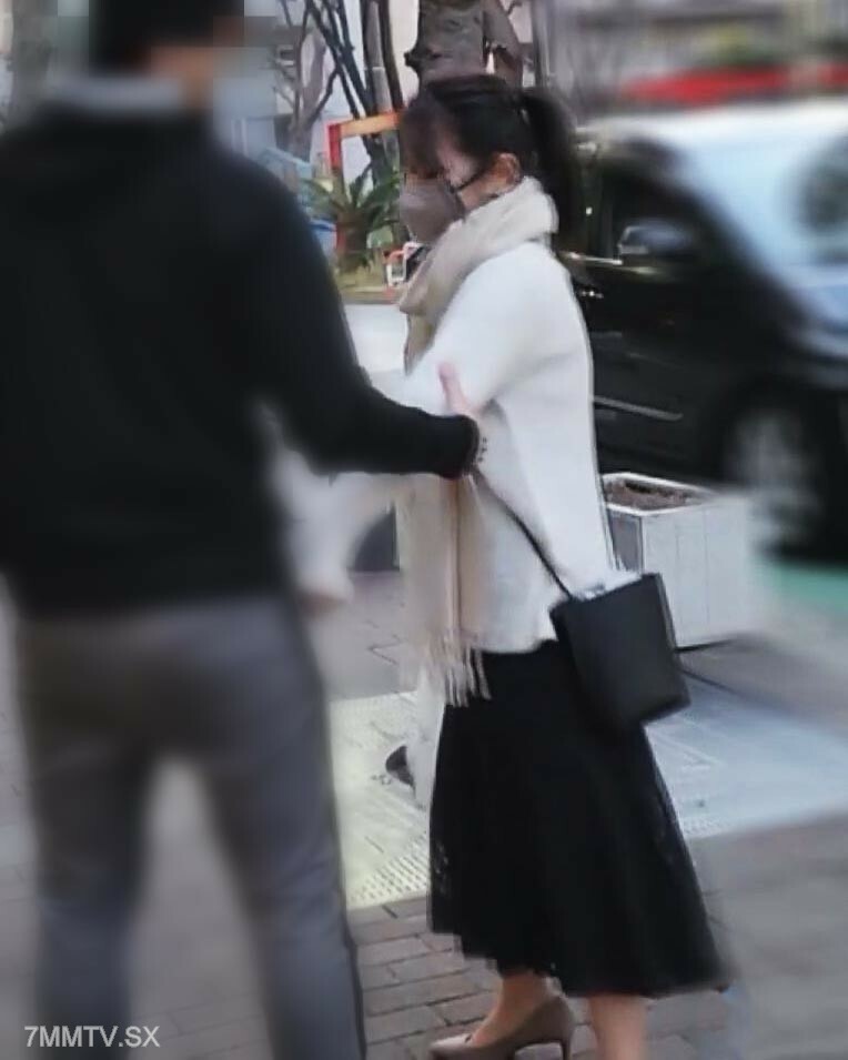 *1480分钟到达1/5【个人】拥有美丽的乳房，年轻的妻子和孩子，自我牺牲的身体，和出生后。另外，园区内的街边设有停车场，可以与当地人见面，也可以在无心地区搭乘火车和日本餐厅。 *数量备注* 