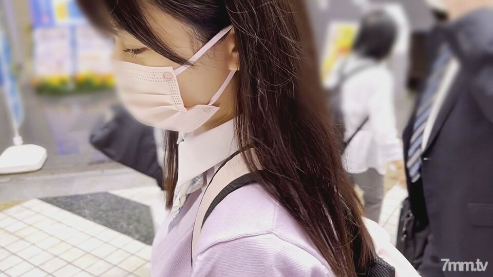 * 数量有限 [2480 → 1280PT] * [Gekishiko] ★ F 杯苗条美少女（18 岁） ★ 吸吮无法帮助的终极少女胸部 ★ 接受父亲的鸡巴和交配
