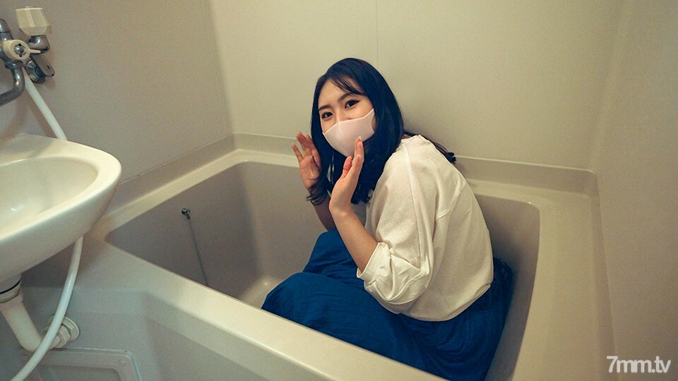 [找房] 我在找出租屋时发生了性关系。与房地产经纪人单独预览时的欲望，奇闻趣事视频在大型空置物业中泄露肛门 * Hikuhiku [Raw Saddle Creampie]