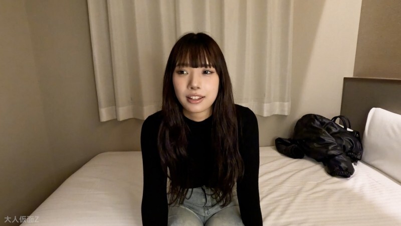 [素人初拍] Hina（18）一个无法抗拒压力的可爱女孩。你想对她做什么就做什么。当她还穿著衣服时，她给他口交，然后深喉并将精液射在她嘴里。他还将精液射入了她的阴道。我用玩具陪她玩了很久，直到她反复高潮，然后我对她进行了肛交。