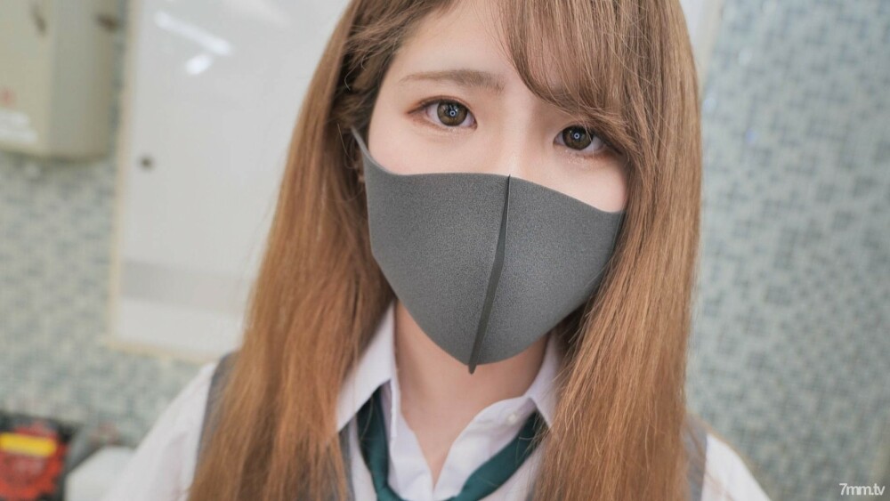 [个人拍摄] Kure 18 岁，拥有美腿和大山雀，阴道射精在抽搐的阴部。 【山地射击】