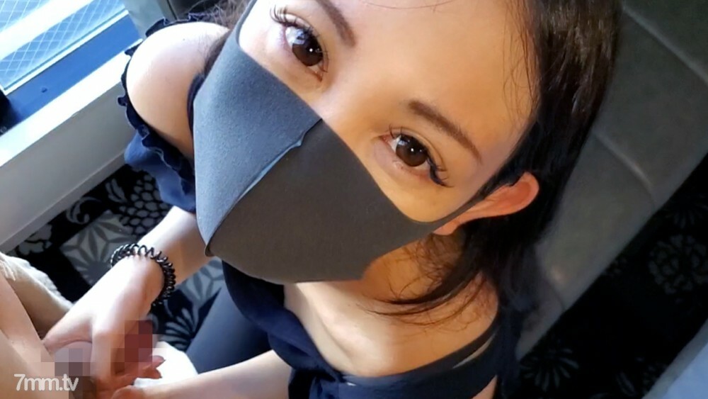 第一枪！ !!数量有限！与 Bikunbikun cums 的具有出色敏感性的角质整洁干净美女两次中出！ !! （故事片）
