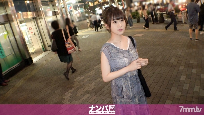 认真的南帕，第一枪。第1392章 口交没自信的女大学生！当我试图舔它时我无法忍受......即使我是成年人，当我插入它时，我也渴望敏感！