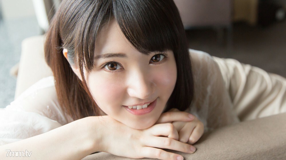 Ubu 和纯美少女 Hanikami SEX / Hikaru