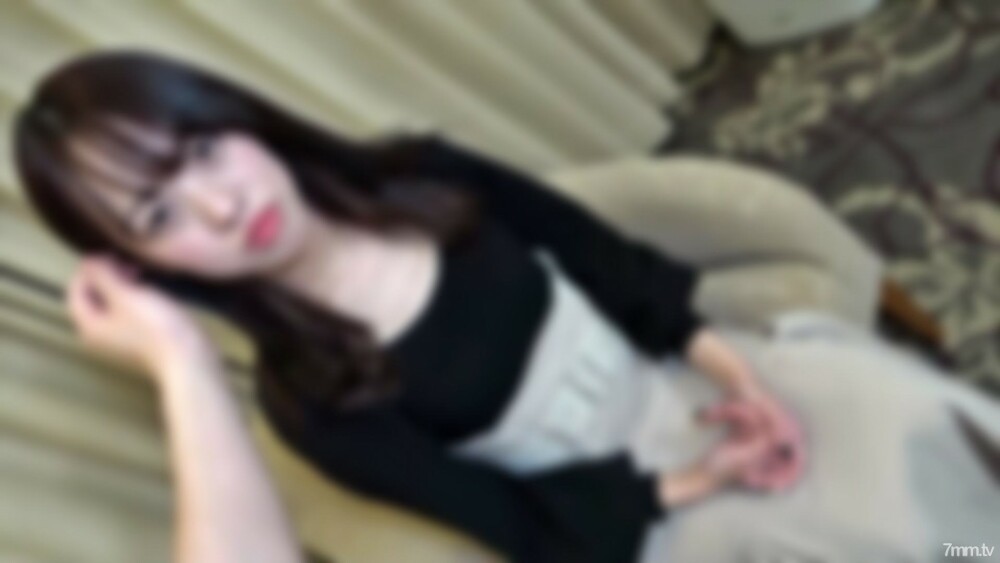名牌私立大学二年级学生。享受美丽的黑发苗条美女的敏感身体。被令人震惊的爱神打败了，我不敢相信我已经 20 岁了