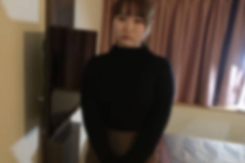 ※截止4月14日80%OFF※【⚪️Ri】一个在什么都不知道的情况下梦想成为变态老男人猎物的⚪️女人