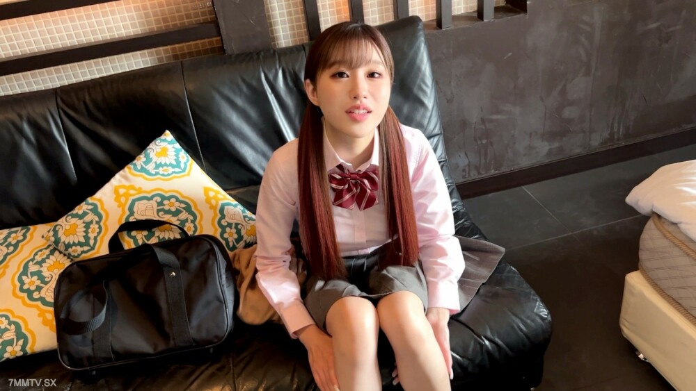 外观【个人写真拍摄】厚脸皮红发妇人和小孩自慰分体_那是一个优秀的年轻女孩，在特使中出后，她有大大咧咧的态度，干净的嘴巴等等。 