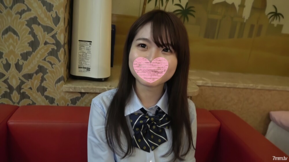 以 CA 为目标的 18 岁女性解除阴道射精禁令！身材娇小而白皙。即使我仍然没有经验，我还是会被奇闻趣事的乐趣唤醒。