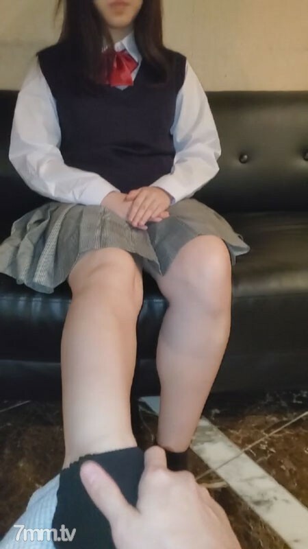*直到30日[个人拍摄]县内综合课程②帮助填补小女孩的孤独。用未加工的阴茎喷出并结束
