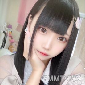 [4K影片][脸]真正的偶像。 18岁现役学生，身高147公分，矮个子美少女Hoka，穿著制服，穿著制服，口交，和顽固老男人的阴道浸入和大量中出报复。