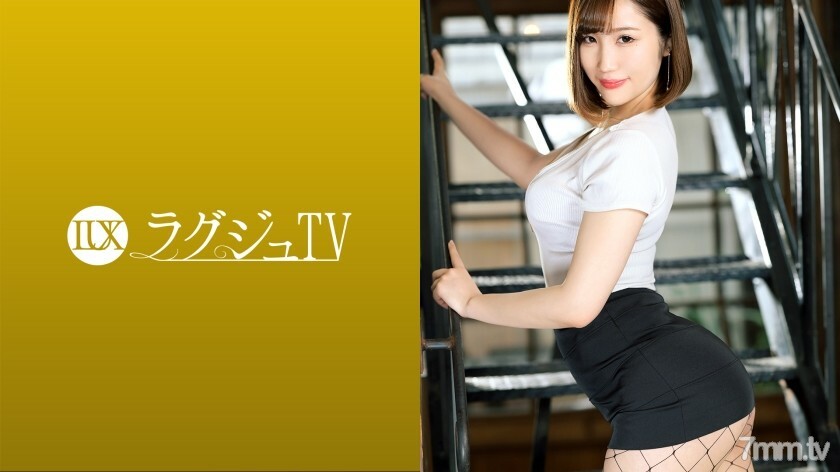 Luxury TV 1415 享受一夜情的美丽总裁出现在AV上，寻求进一步的刺激。当你在喉咙深处品尝你最喜欢的大公鸡时，你会流口水的同时流口水！如果在丰满的身体里接受一个大公鸡，你会在染色脸颊的同时摇晃你的大山雀，它会受到干扰！