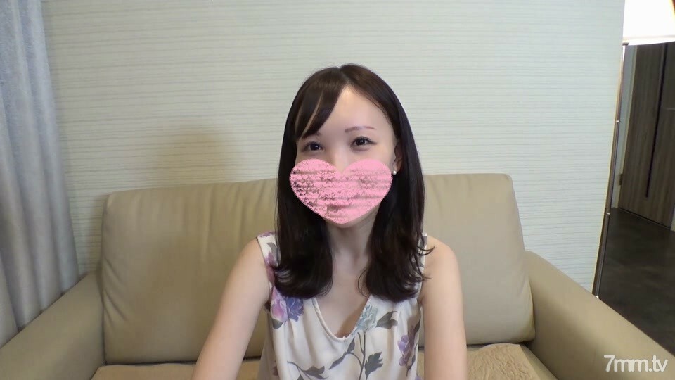 住在港区的盒装少女。无法忘记性的沮丧的身体。疼痛的阴部无法抑制......性欲被释放到一个拥有无与伦比的公鸡的专用射精玩具。