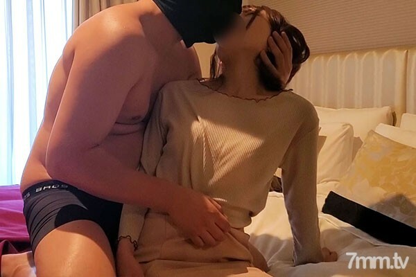 * 第一次拍摄完成外观 [奇闻趣事/个人拍摄] 这是一个整洁干净的女大学生的奇闻趣事视频。这种层次的孩子，容貌完整，难得见到，很珍贵。