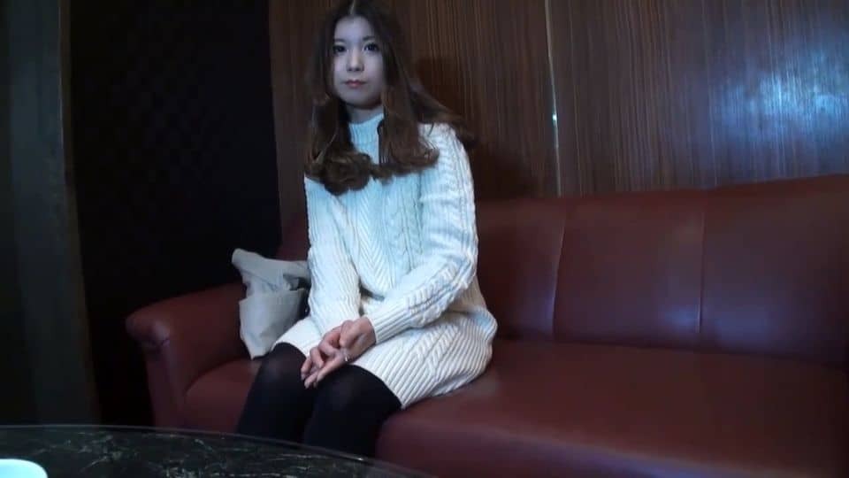 [否] 中出稍稍短暂、华丽的美丽妻子