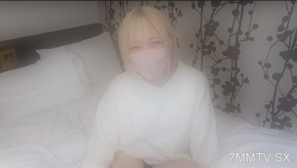 [Un] 第一矛！来吧，一个小妹妹！高谷，一个金发白发的女人，以爬行的姿势，有著极其色情的感觉。指控是我怀孕了，所以我很兴奋，最后的目的是射精。 *可用评论奖金 