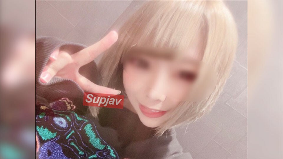 我在坂池 Nikurin 的轮奸派对上卧底，FC2 著名的 G 罩杯◯◯ 被 8 个肮脏的男人多次操和中出。