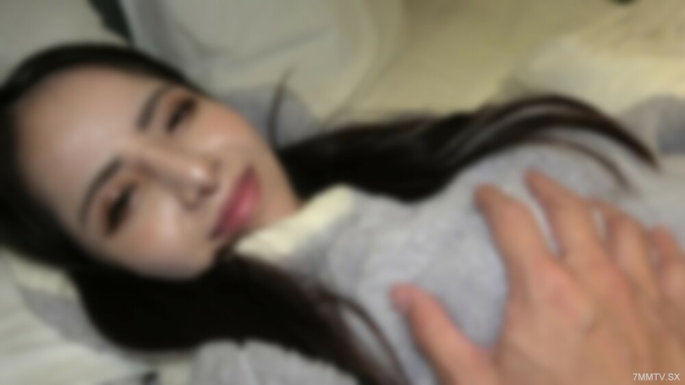 结果就是F罩杯、黑发、J型。