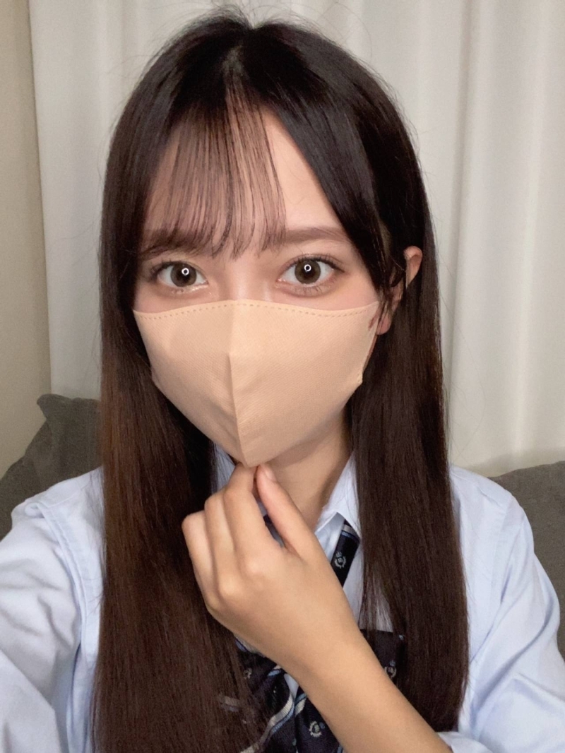 因各种原因暂停销售 [帐号已恢复] 暑假期间与 18 岁娇小美女的大汗淋漓的性爱。