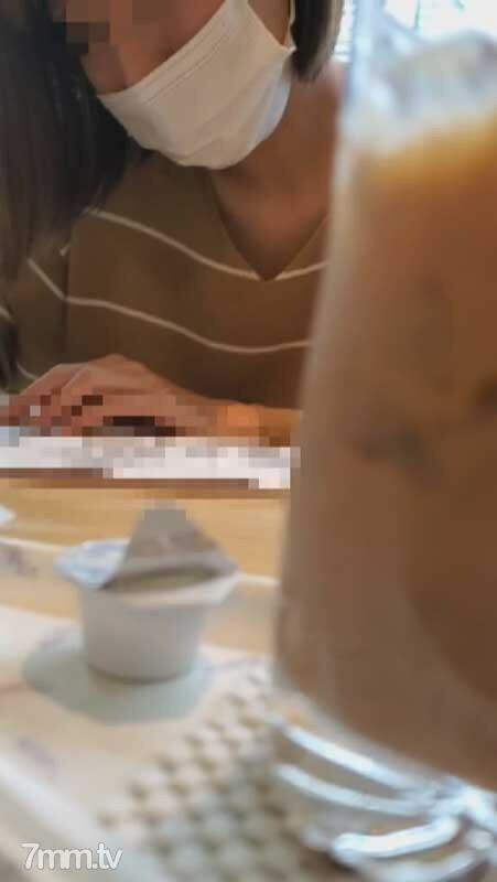 【个人】三十个老婆带著孩子。由于贷款被跳过，它被释放。用两根奇怪的棍子射出大量阴道暨 * 珍贵的视频也已发布
