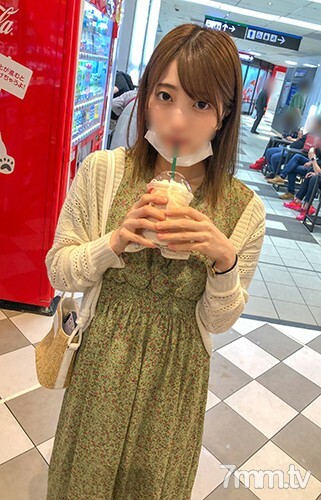 【真实故事】我太激动了！找工作女大学生(21)第一次3P与整洁的MAX女友和不违背男友以外的生鸡巴的乐趣而发疯的婊子manko
